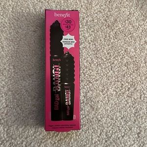Benefit BADgals Only Volumizing Mascara Set